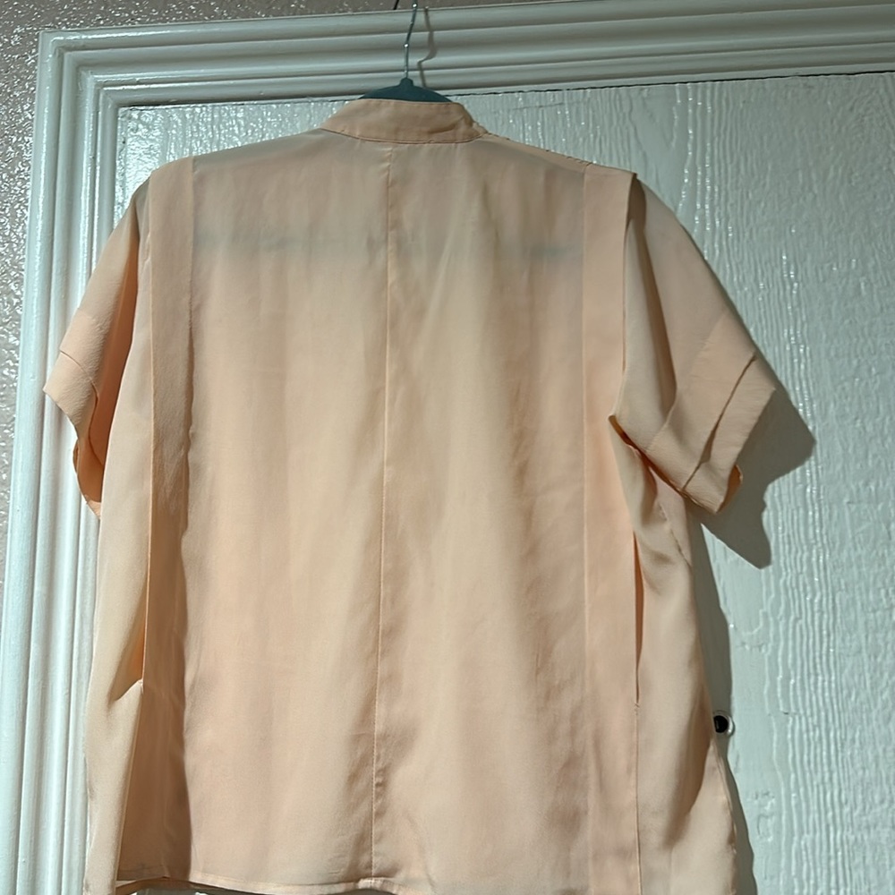 Shapely - Picture 4 of 4